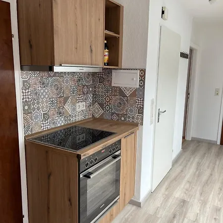 Harzhaus - 3 *